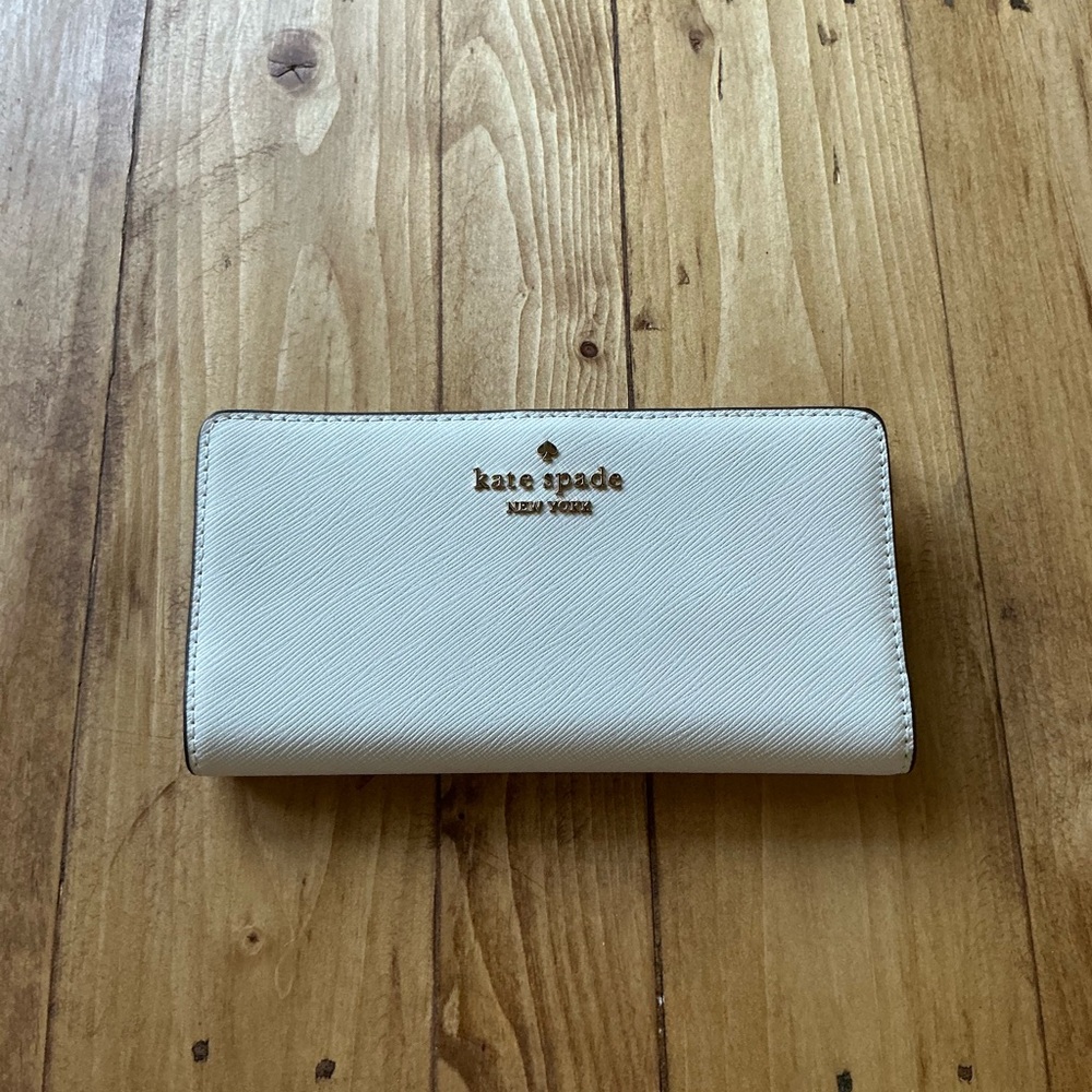 Kate Spade Madison large slim wallet. New